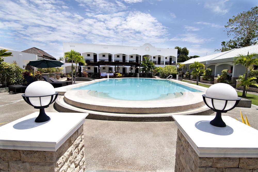 Panglao Regents Park Resort Exteriér fotografie