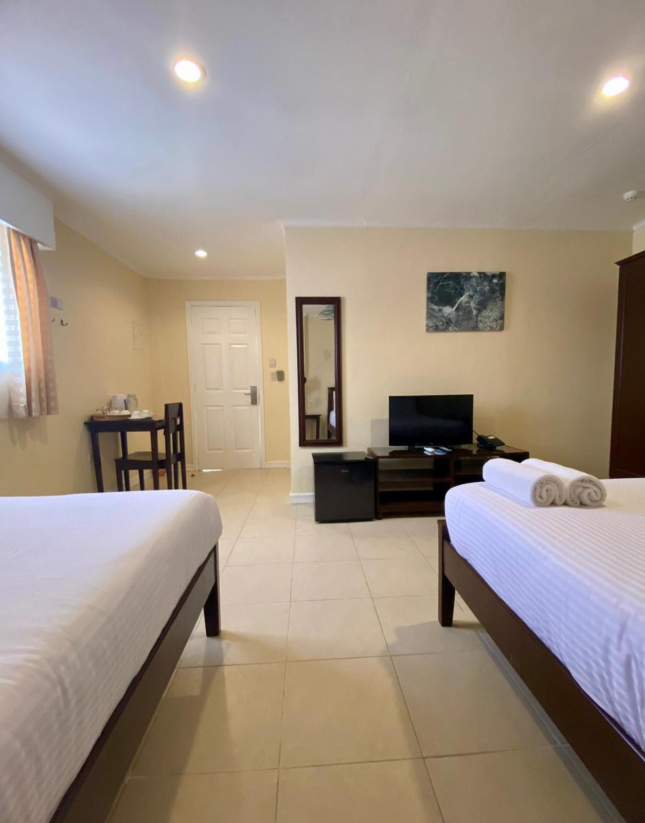 Panglao Regents Park Resort Exteriér fotografie