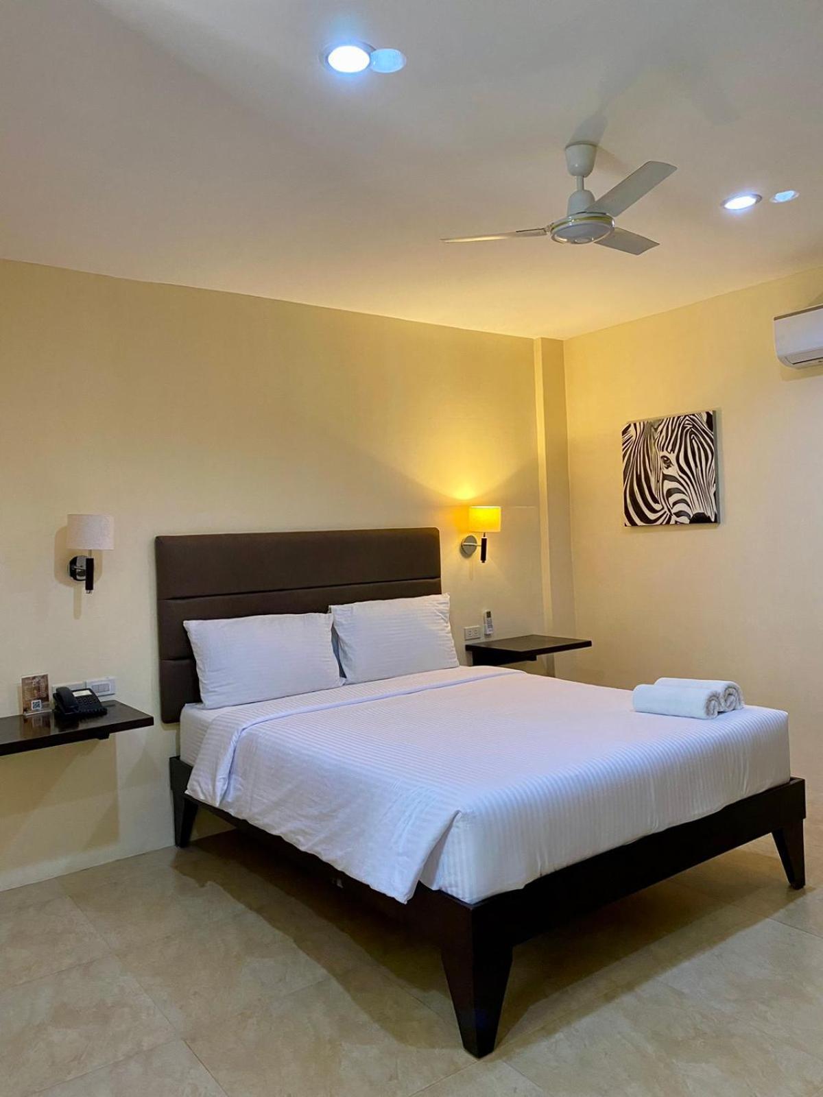 Panglao Regents Park Resort Exteriér fotografie