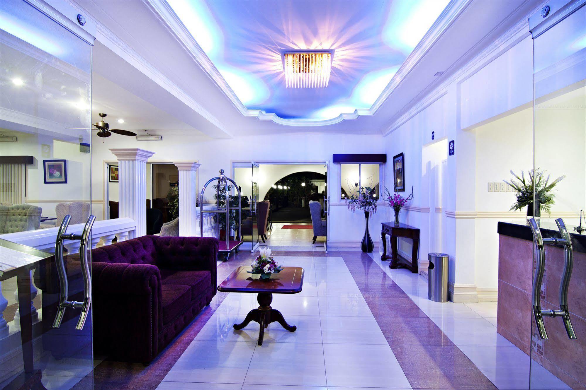 Panglao Regents Park Resort Exteriér fotografie