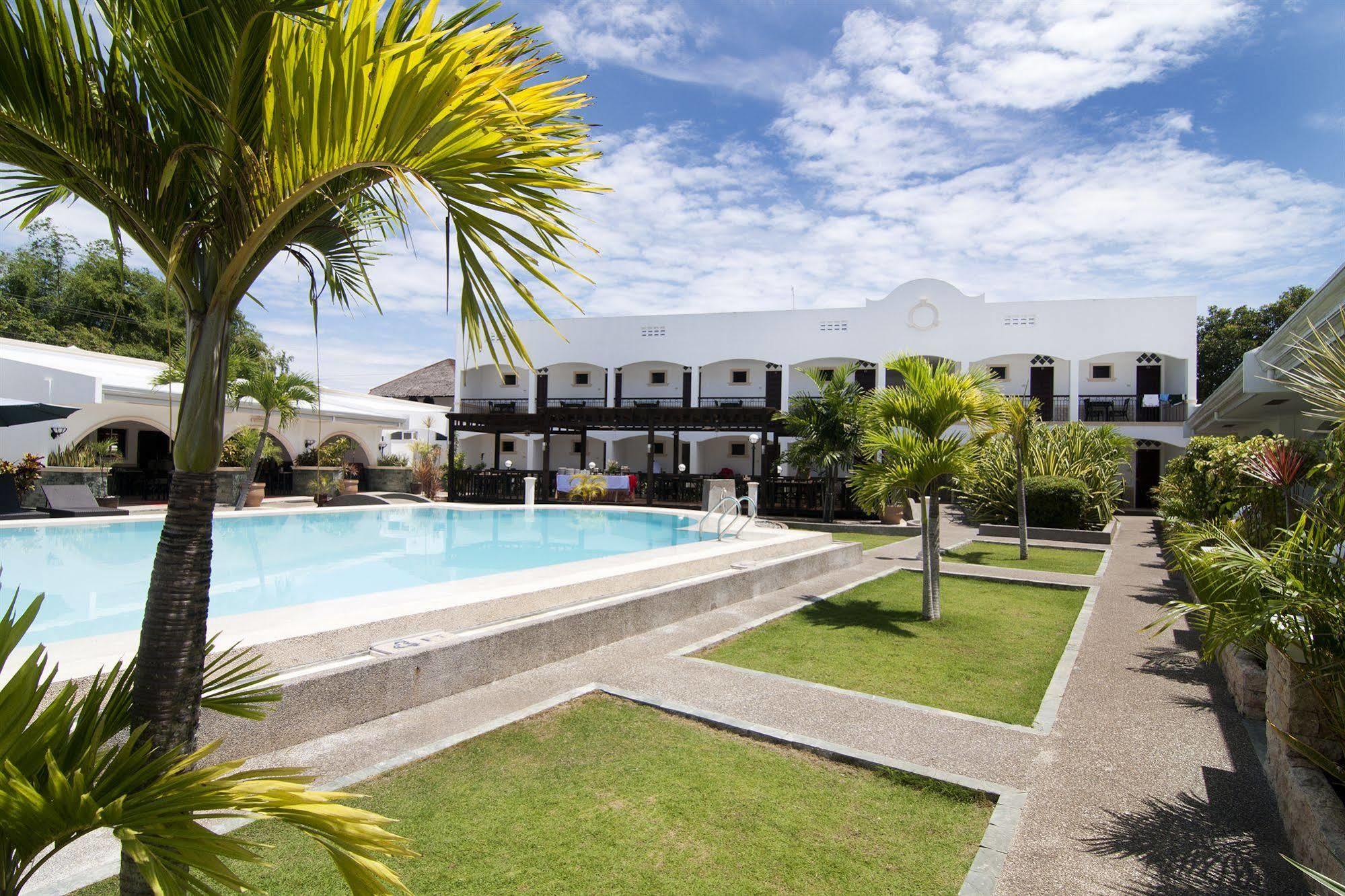 Panglao Regents Park Resort Exteriér fotografie